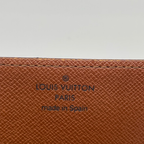 Louis Vuitton Monogram Card Case Wallet - Picture 8 of 9